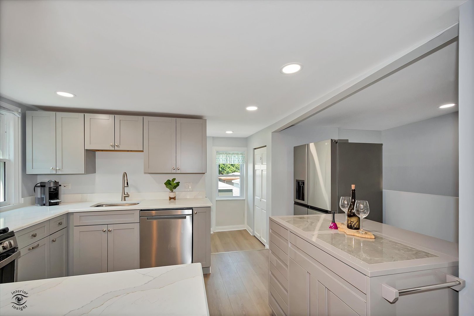 3530 S Union Avenue, Chicago, IL 60609