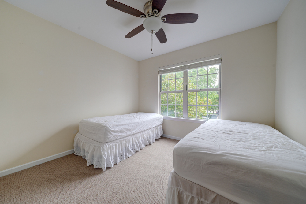 477 grosse pointe Circle #3-6, Vernon Hills, IL 60061