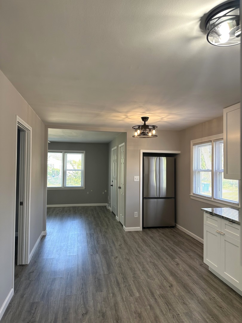 956 Greenbay Avenue, Calumet City, IL 60409