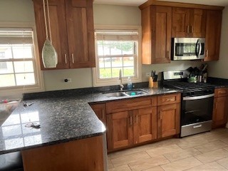 11723 S Harry J Rogowski Drive, Merrionette Park, IL 60803