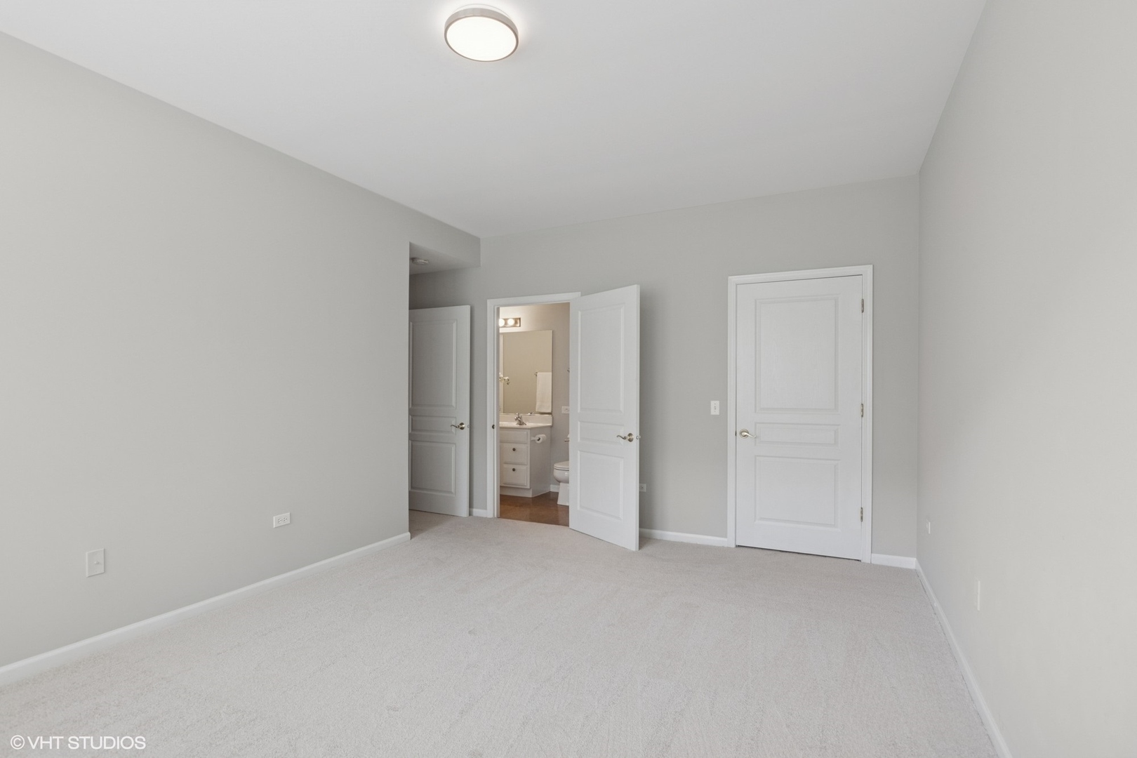 3148 Ollerton Avenue #3148, Aurora, IL 60502