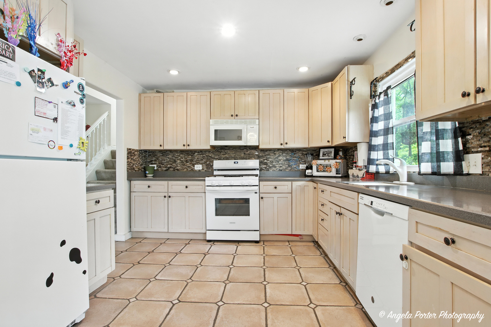 1066 Partridge Lane, Lake Zurich, IL 60047