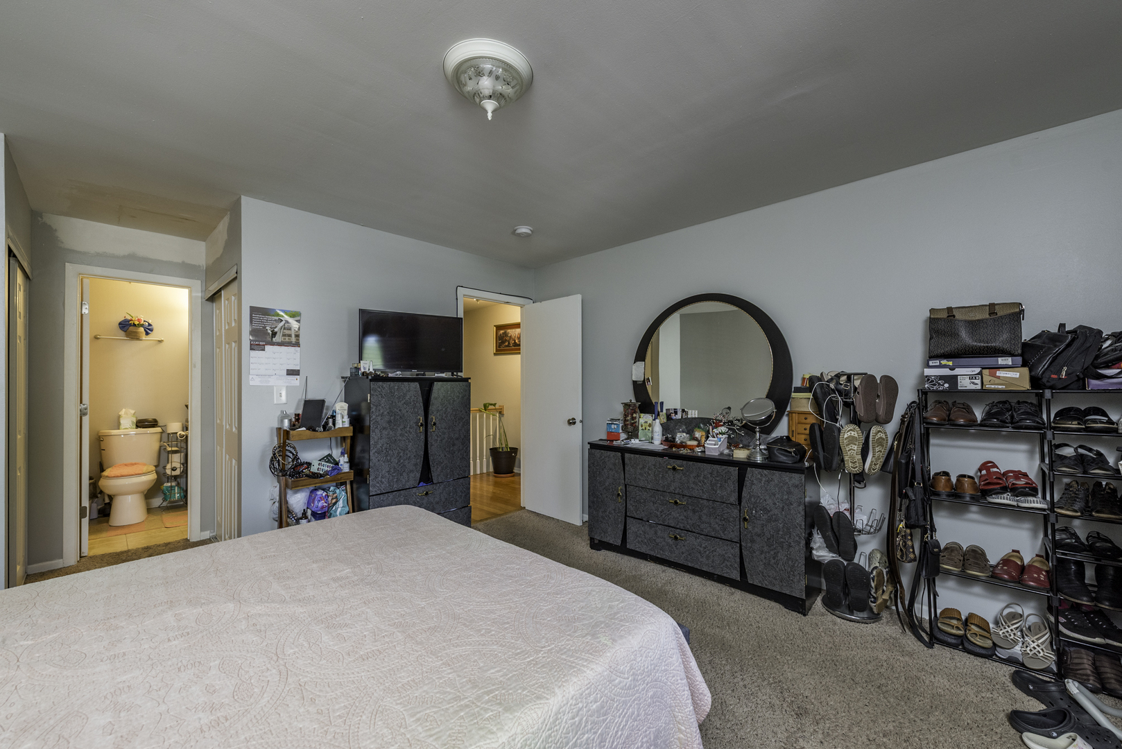 3009 Gilboa Avenue, Zion, IL 60099