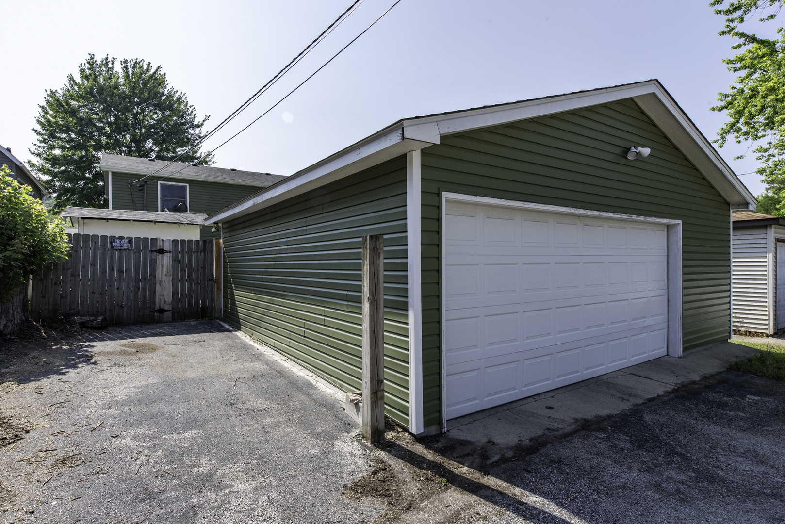 3009 Gilboa Avenue, Zion, IL 60099