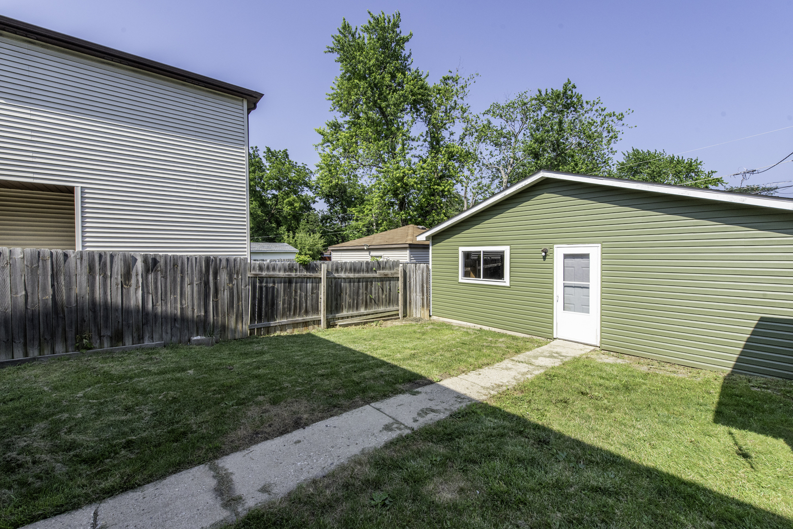 3009 Gilboa Avenue, Zion, IL 60099