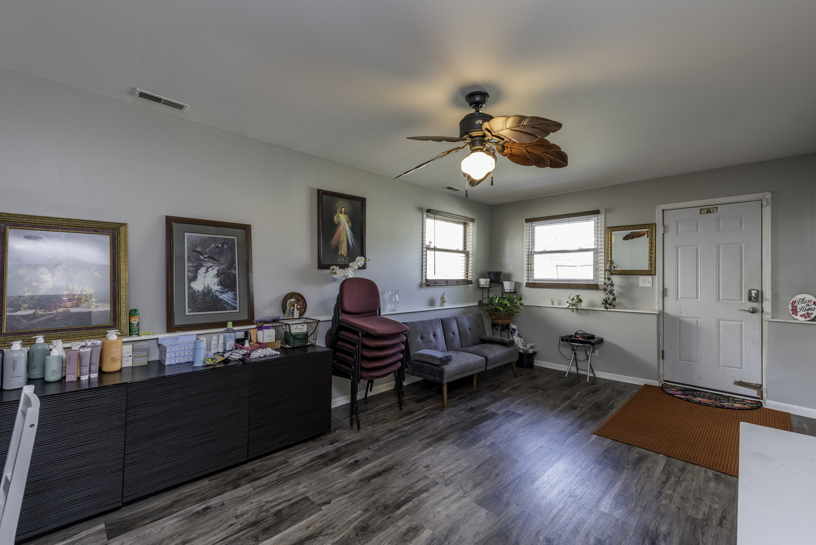 3009 Gilboa Avenue, Zion, IL 60099