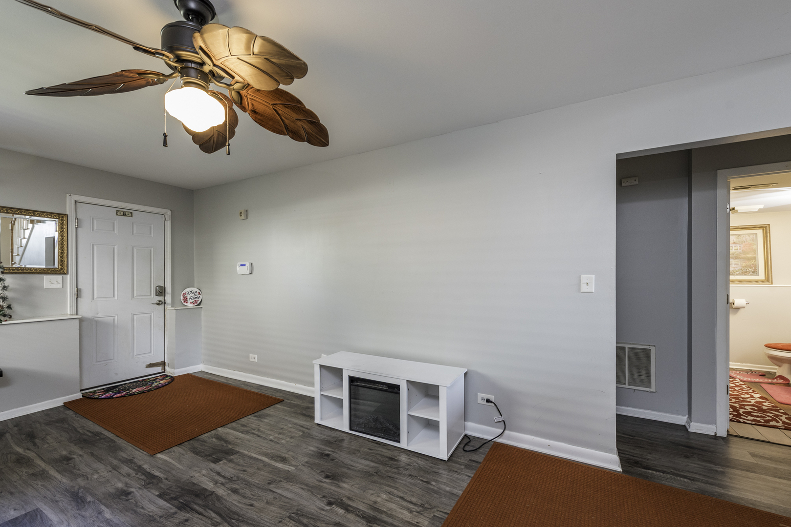 3009 Gilboa Avenue, Zion, IL 60099