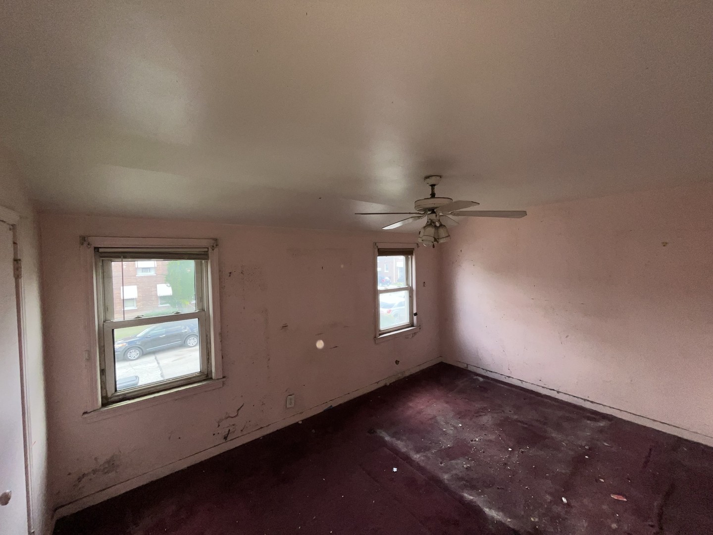 9146 S Urban Avenue, Chicago, IL 60619