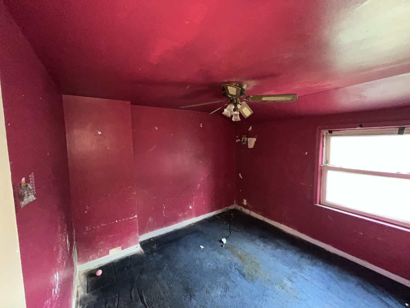9146 S Urban Avenue, Chicago, IL 60619