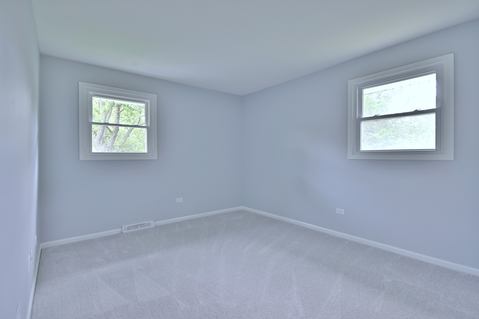 7729 Baimbridge Drive, Downers Grove, IL 60516