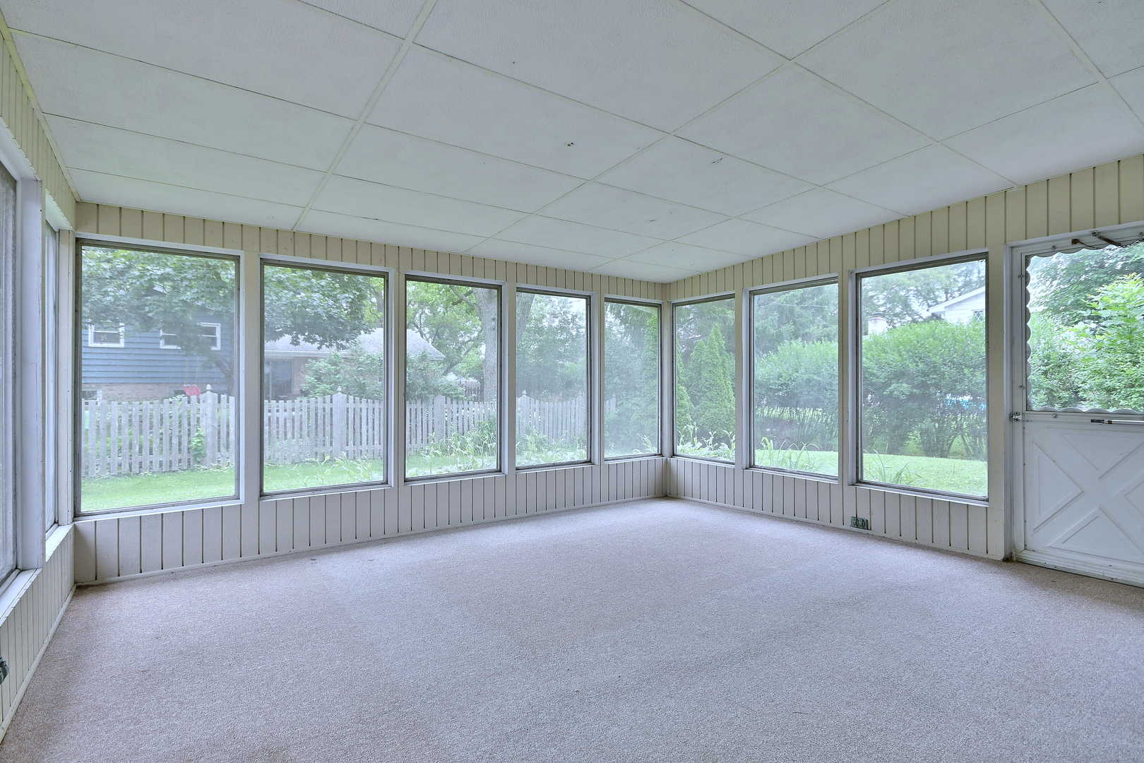 7729 Baimbridge Drive, Downers Grove, IL 60516