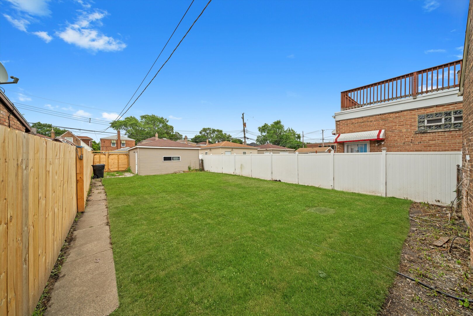10627 S VERNON Avenue, Chicago, IL 60628
