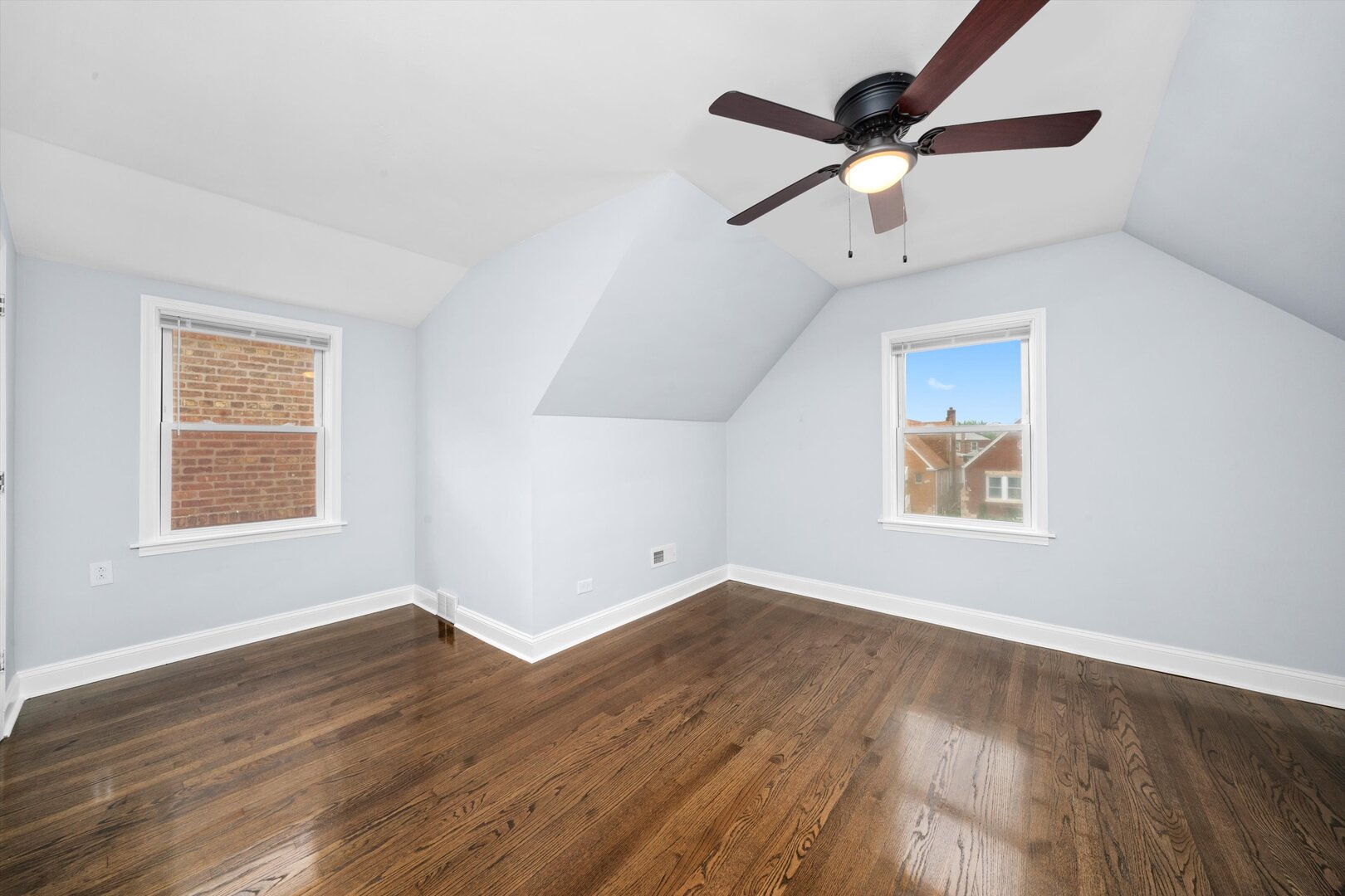 10627 S VERNON Avenue, Chicago, IL 60628
