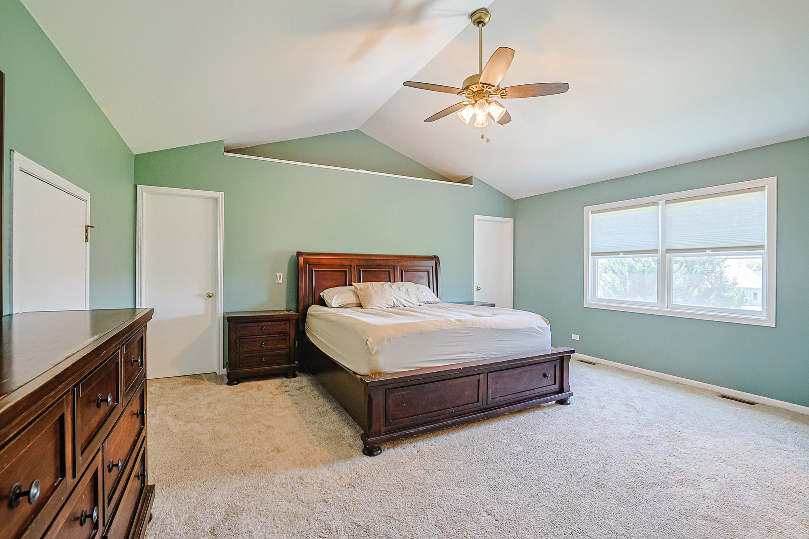 8317 Appaloosa Lane, Spring Grove, IL 60081