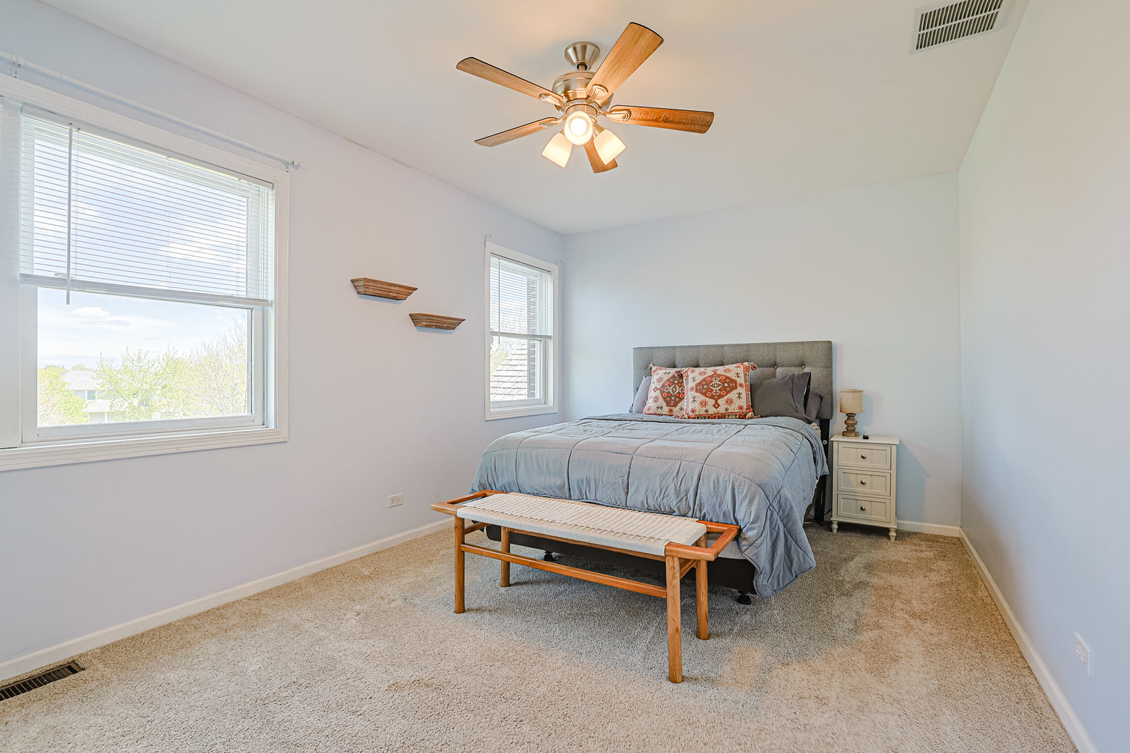 8317 Appaloosa Lane, Spring Grove, IL 60081