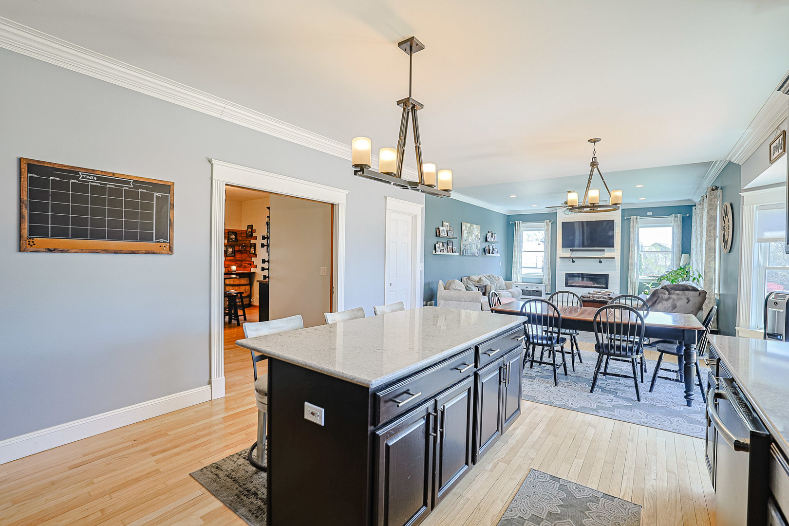8317 Appaloosa Lane, Spring Grove, IL 60081