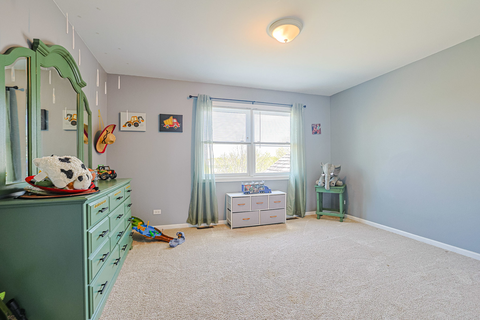 8317 Appaloosa Lane, Spring Grove, IL 60081