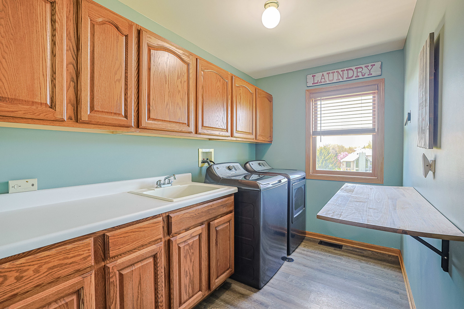 8317 Appaloosa Lane, Spring Grove, IL 60081
