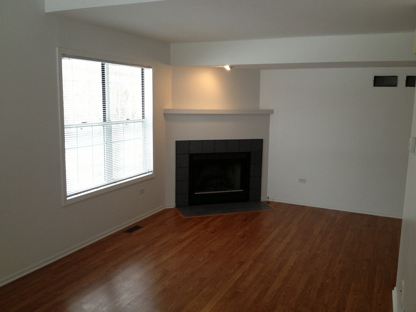 3527 Frontenac Court, Aurora, IL 60504
