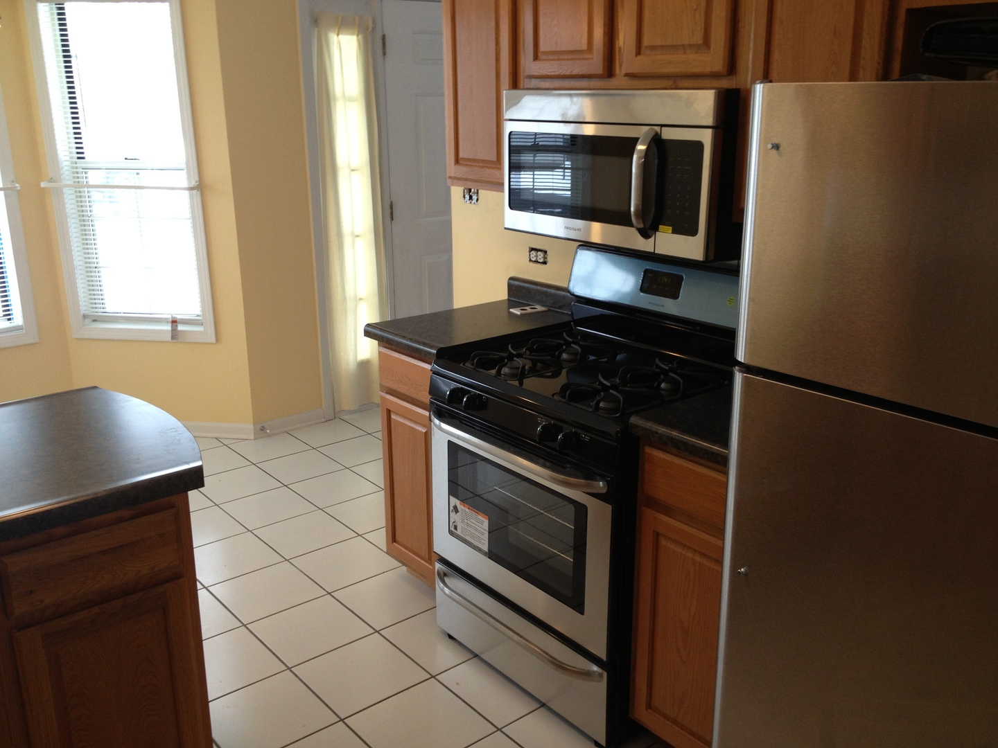3527 Frontenac Court, Aurora, IL 60504