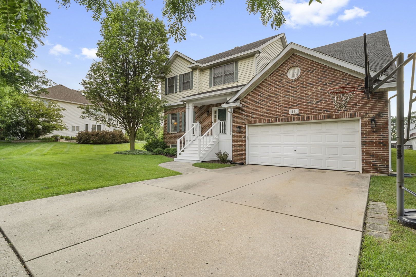 1626 S Norbury Avenue, Lombard, IL 60148