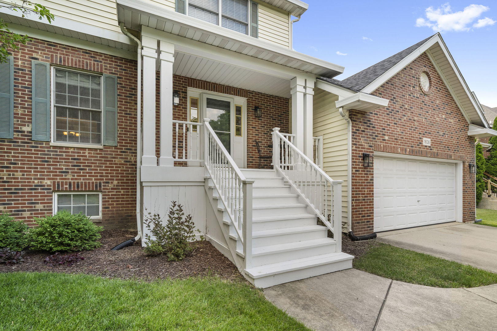 1626 S Norbury Avenue, Lombard, IL 60148