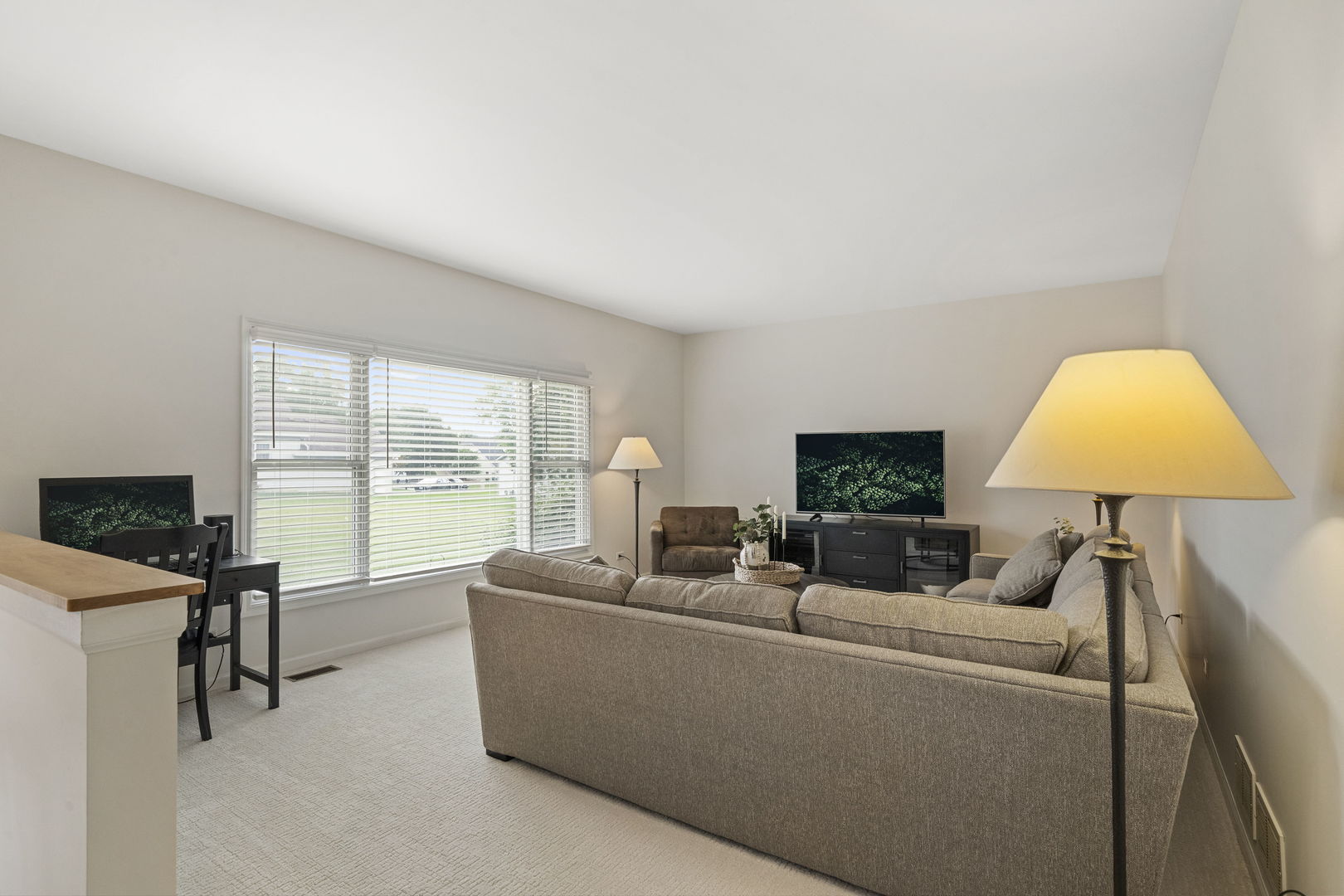 1626 S Norbury Avenue, Lombard, IL 60148