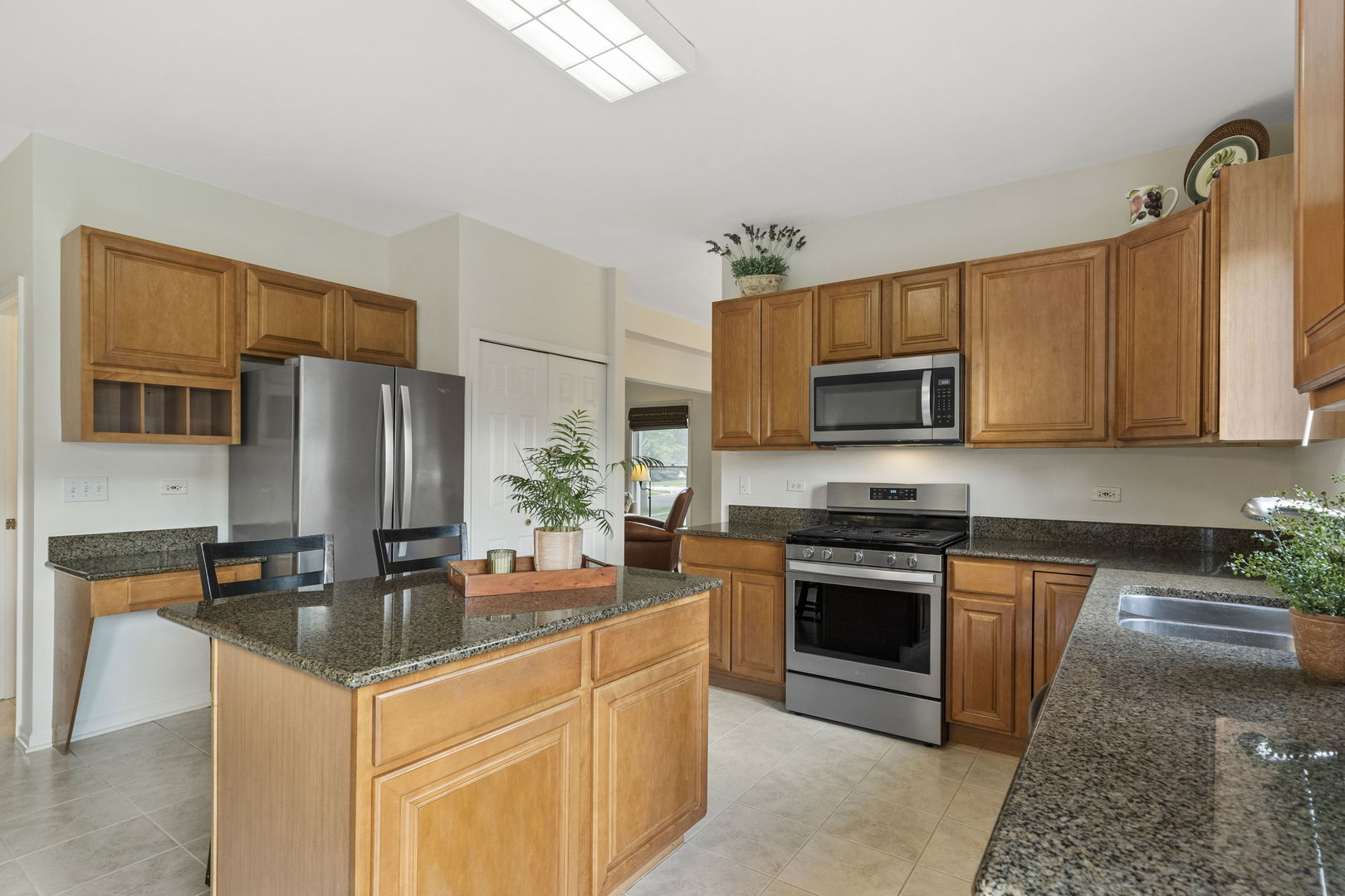 1626 S Norbury Avenue, Lombard, IL 60148
