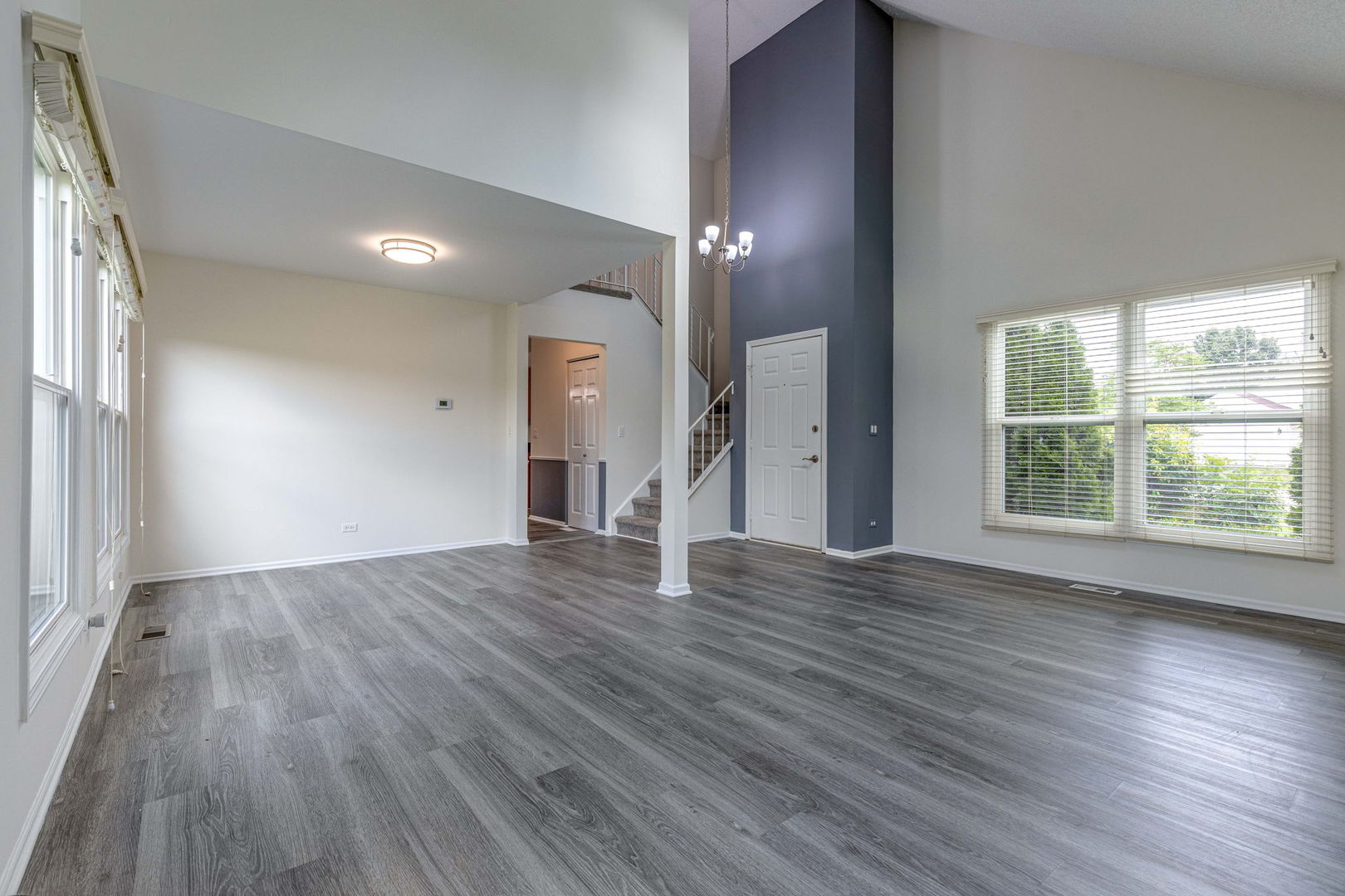 1546 Brandywyn Lane, Buffalo Grove, IL 60089