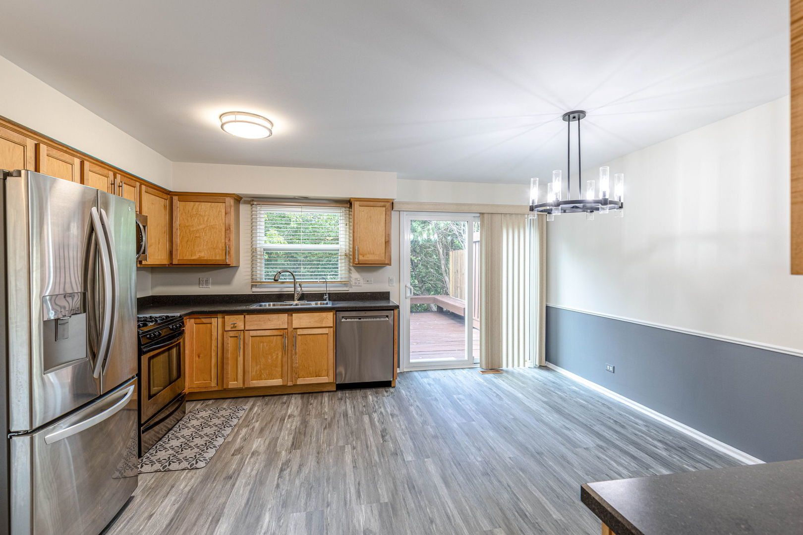 1546 Brandywyn Lane, Buffalo Grove, IL 60089