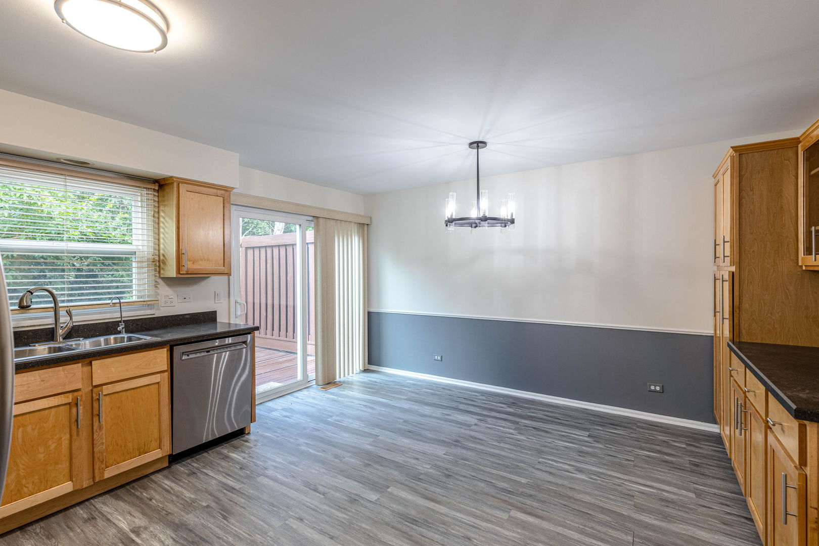 1546 Brandywyn Lane, Buffalo Grove, IL 60089