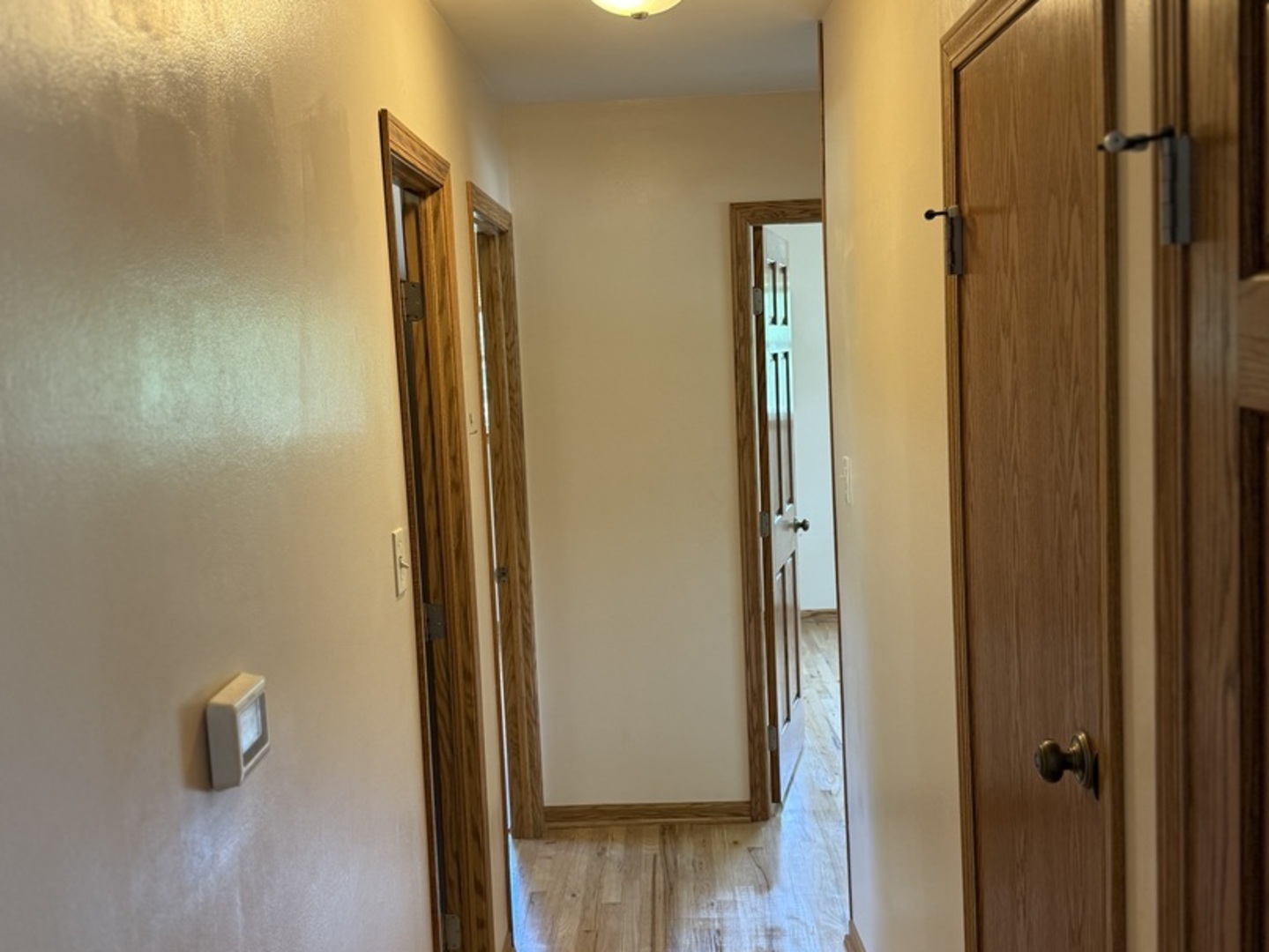 2S546 LLOYD Avenue, Lombard, IL 60148