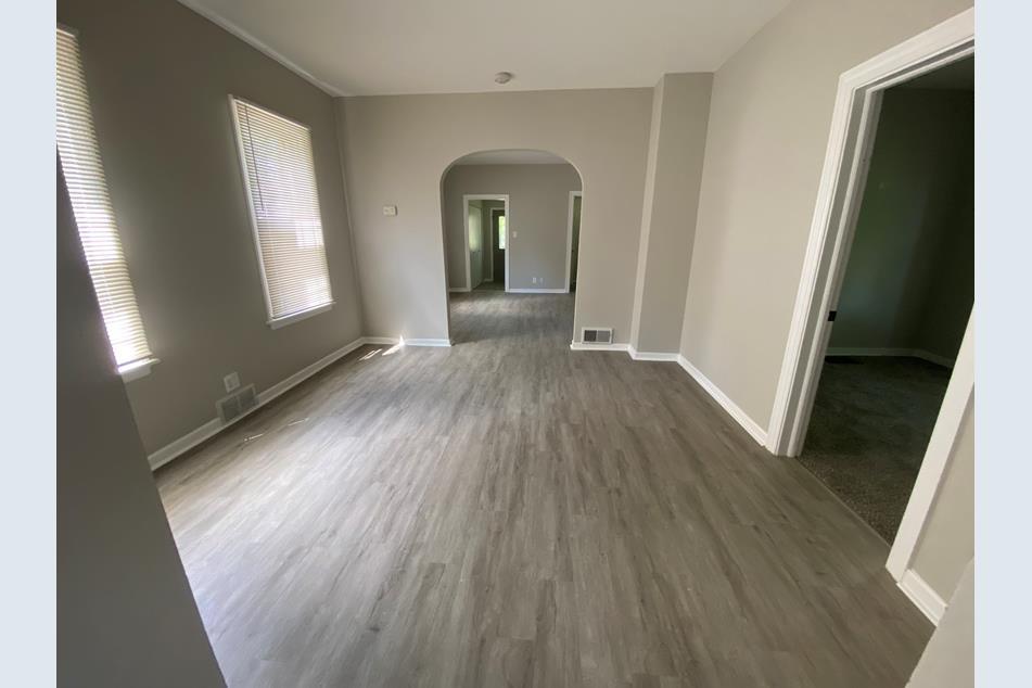 616 Vine Street #1, Joliet, IL 60435