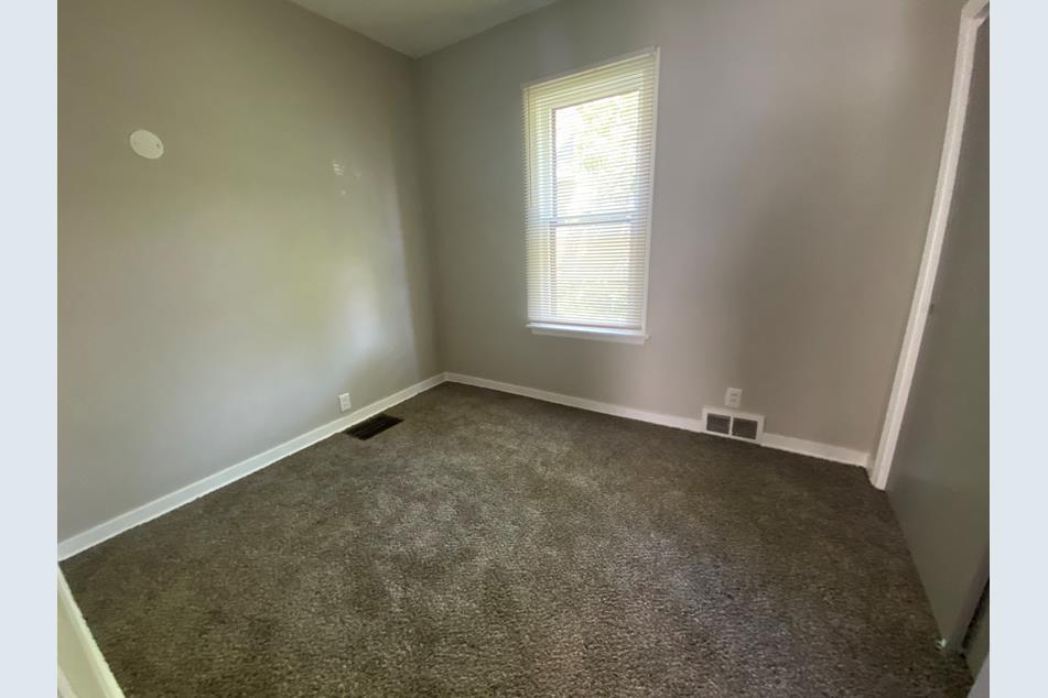 616 Vine Street #1, Joliet, IL 60435