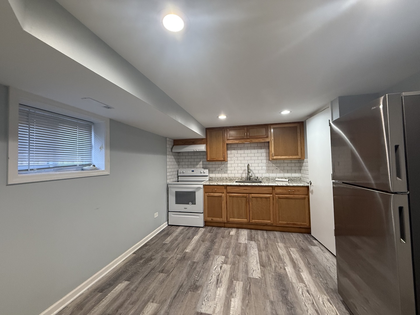 5107 S Luna Avenue, Chicago, IL 60638