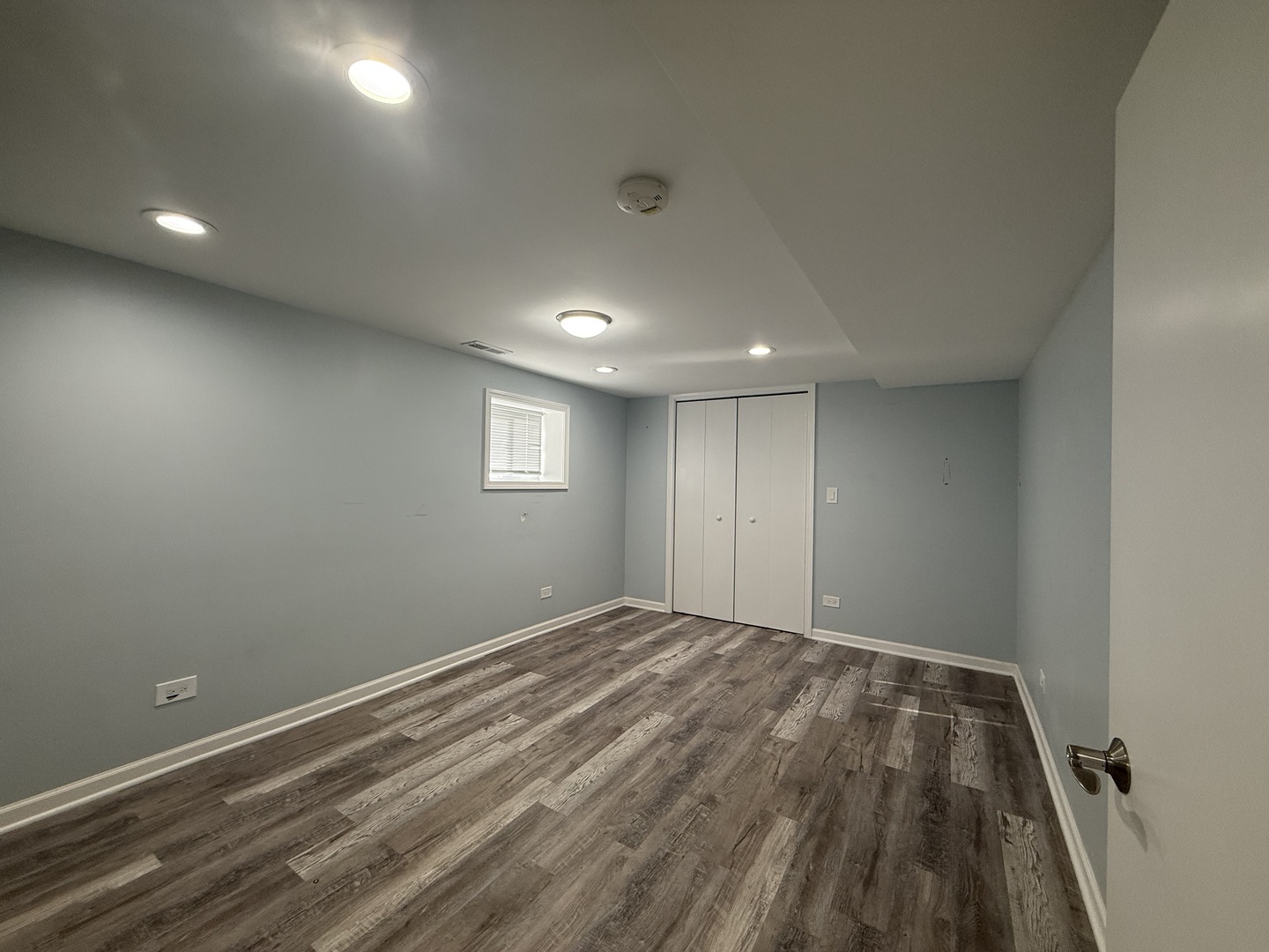 5107 S Luna Avenue, Chicago, IL 60638