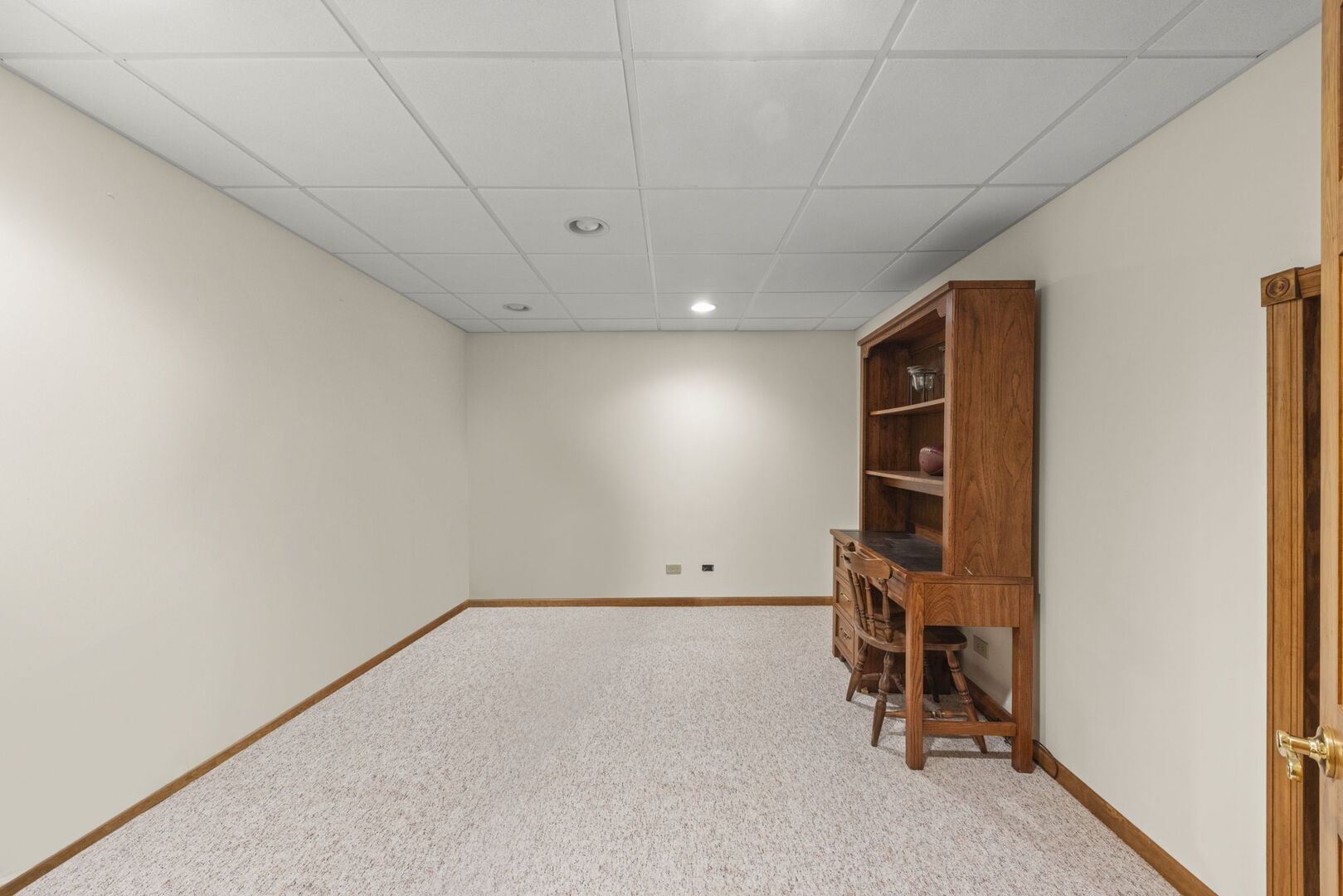 1565 Orchard Road, Wheaton, IL 60189