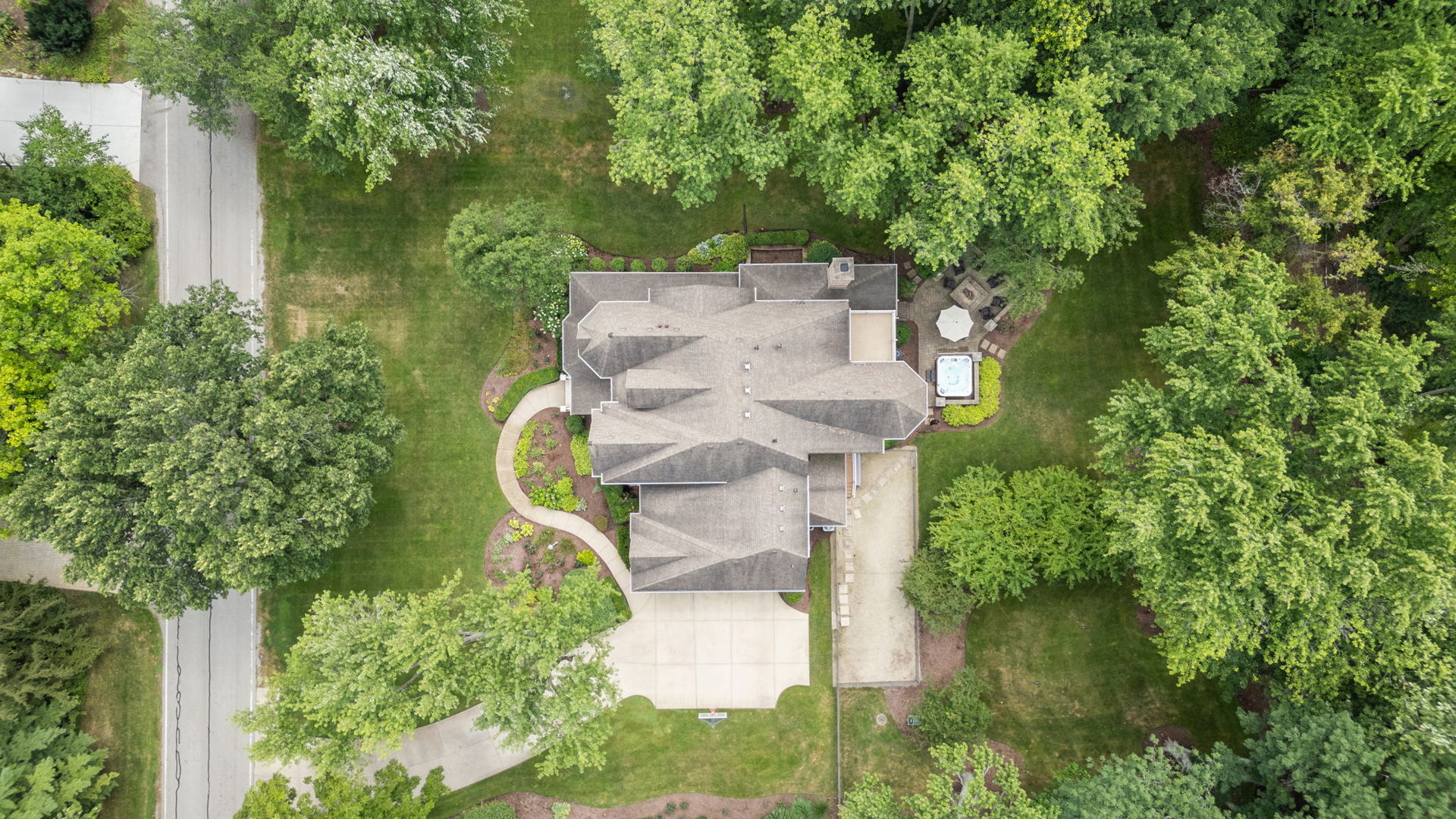 7S448 Arbor Drive, Naperville, IL 60540