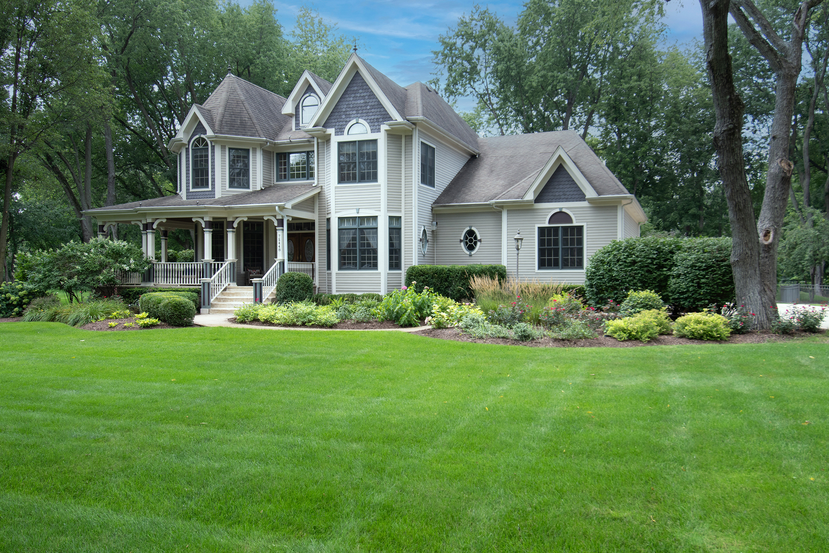 7S448 Arbor Drive, Naperville, IL 60540