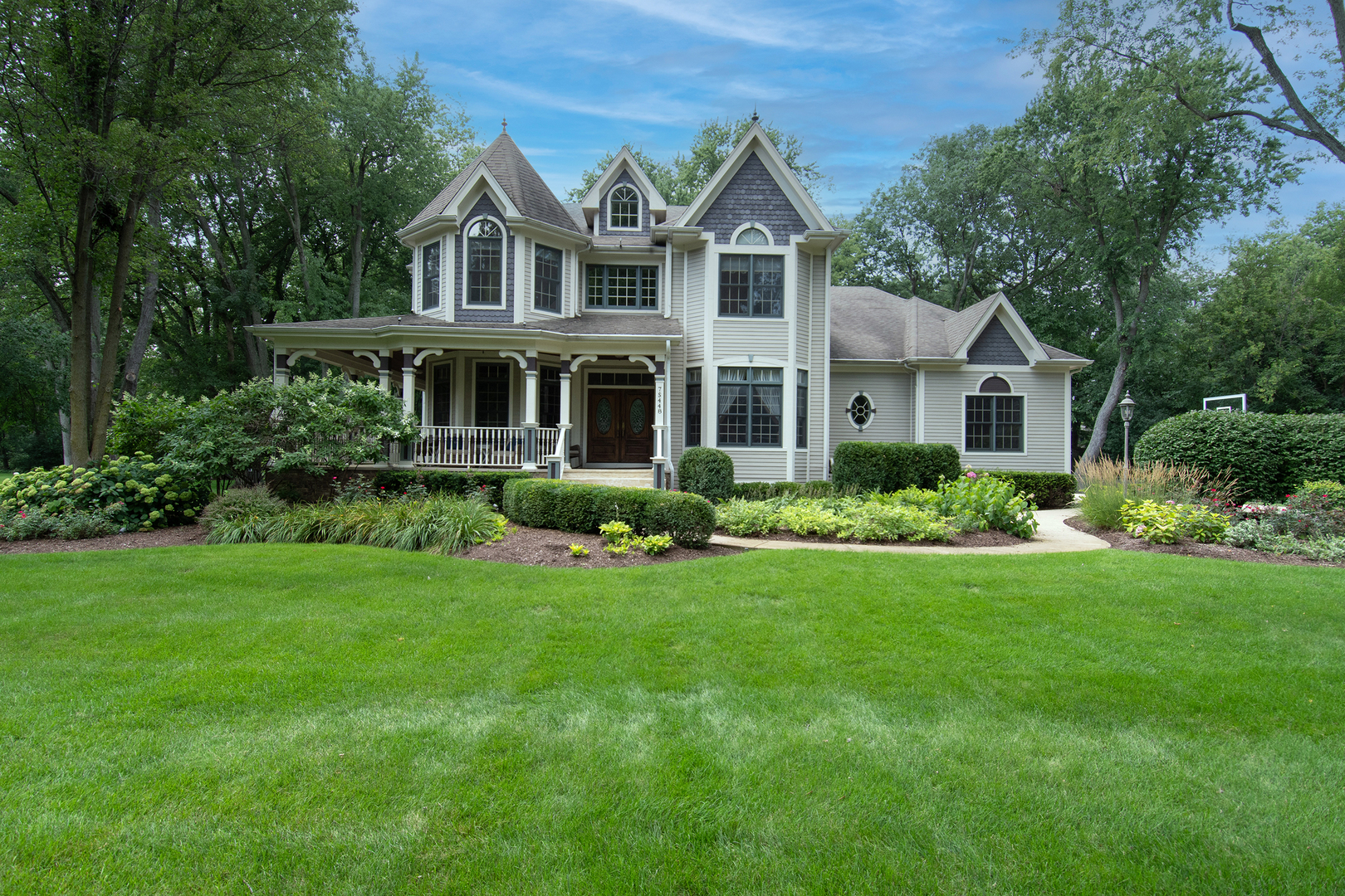 7S448 Arbor Drive, Naperville, IL 60540