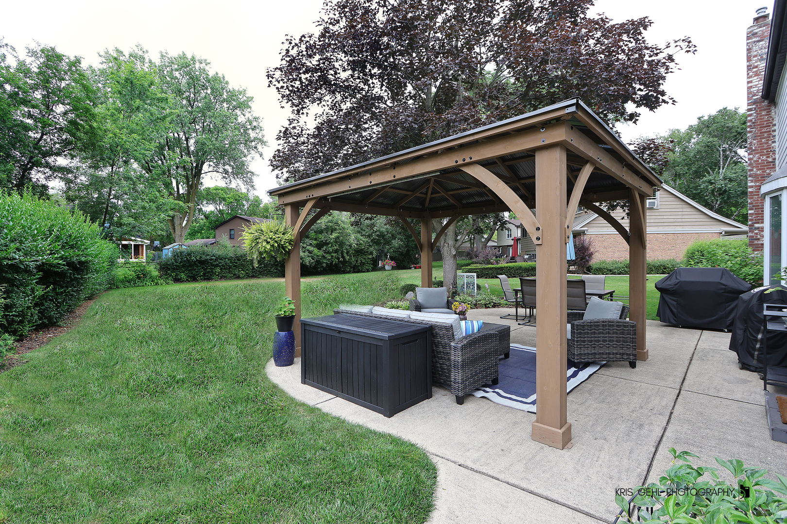 3228 N Volz Drive, Arlington Heights, IL 60004