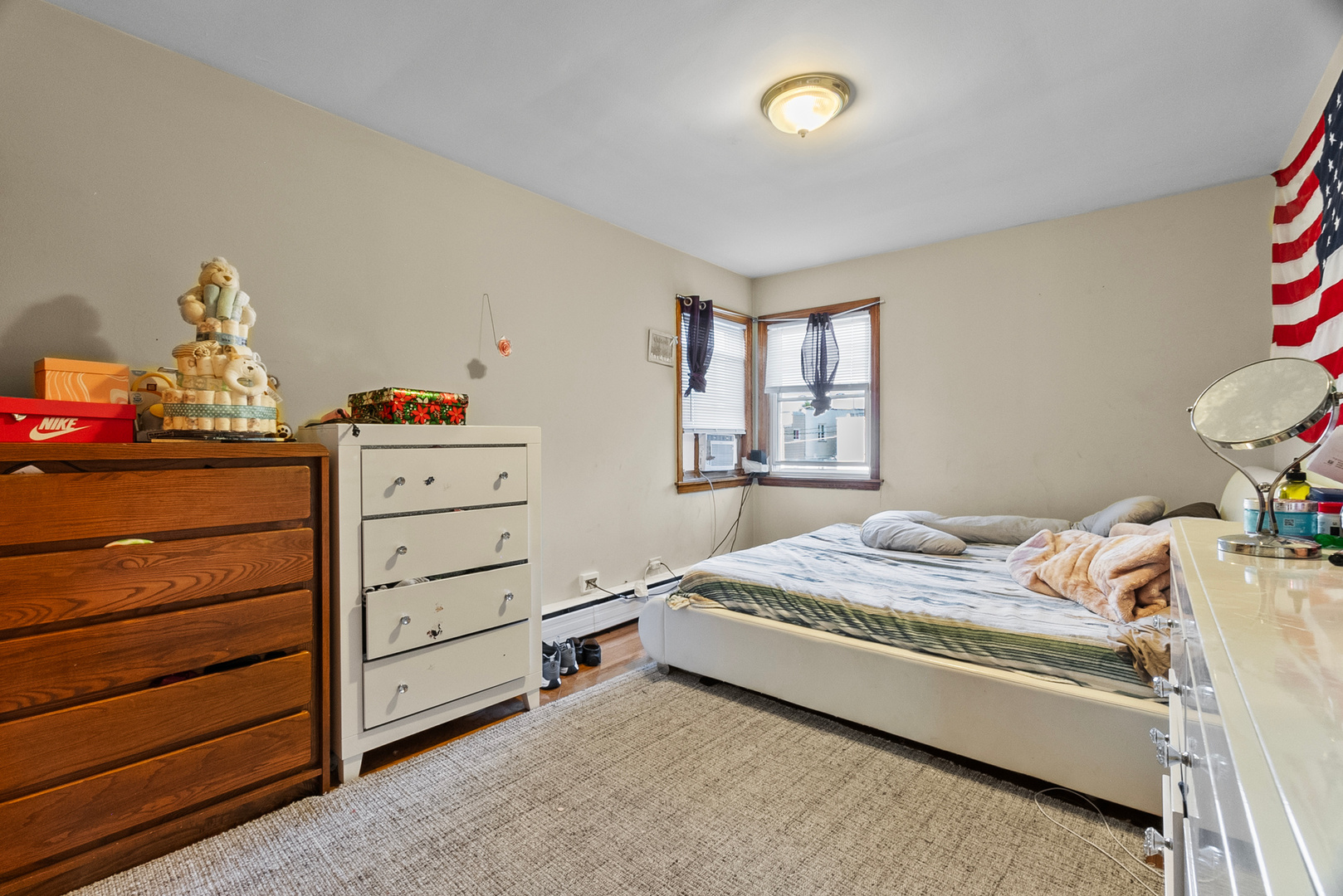 4729 N Kildare Avenue, Chicago, IL 60630