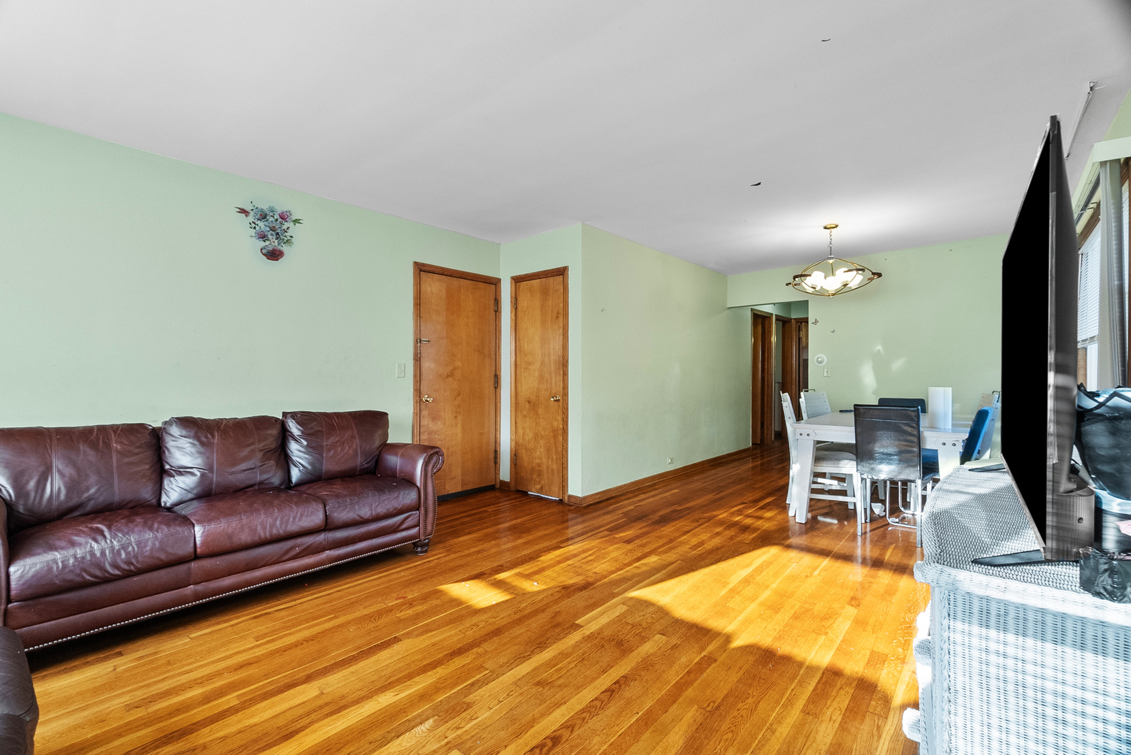 4729 N Kildare Avenue, Chicago, IL 60630