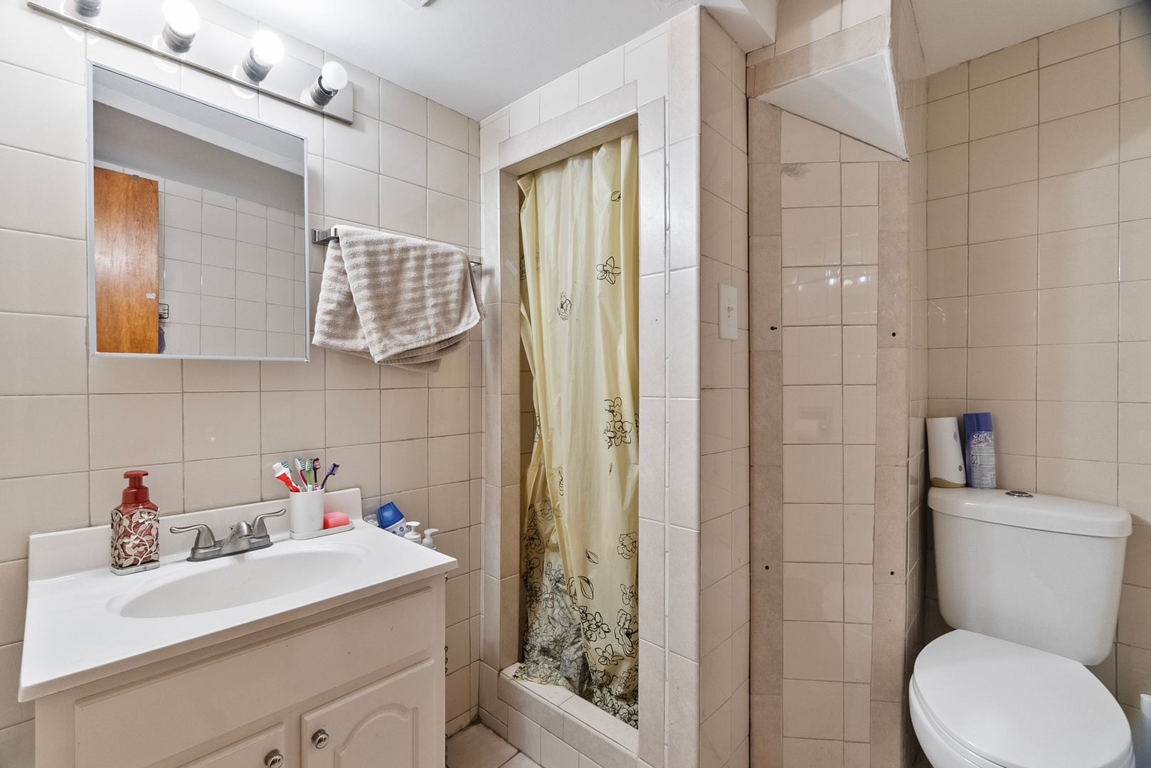 4729 N Kildare Avenue, Chicago, IL 60630