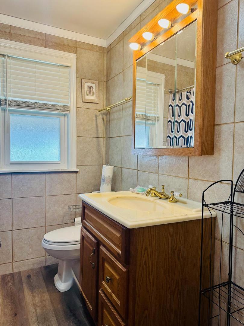 1621 N Luna Avenue, Chicago, IL 60639