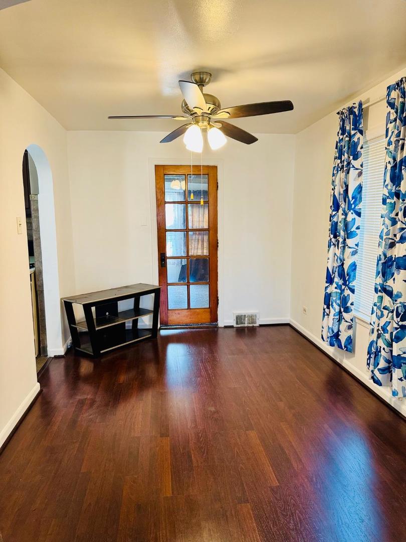 1621 N Luna Avenue, Chicago, IL 60639