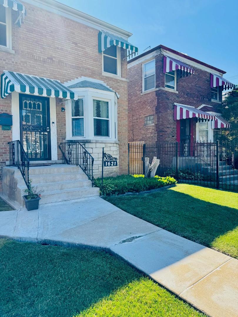 1621 N Luna Avenue, Chicago, IL 60639