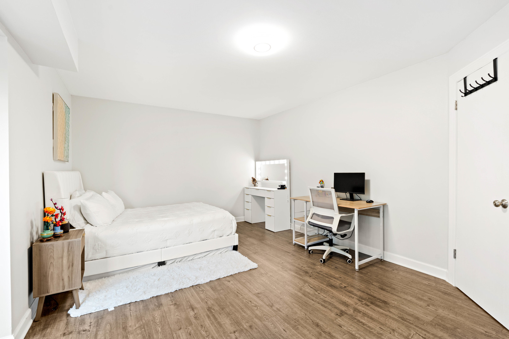 130 Crest Wood Court #1, Schaumburg, IL 60195