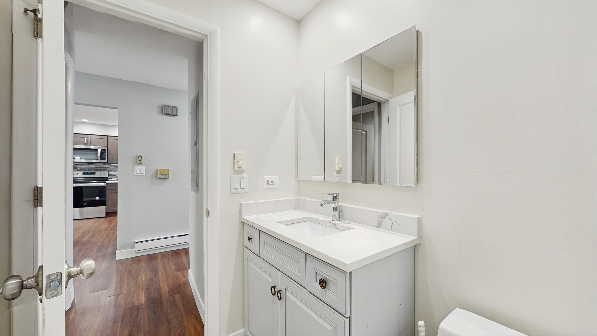 1436 W Farwell Avenue #2D, Chicago, IL 60626