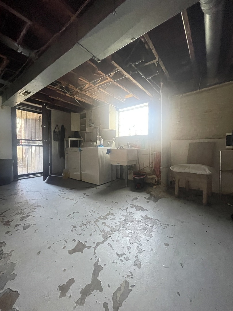 7553 S Wolcott Avenue, Chicago, IL 60620